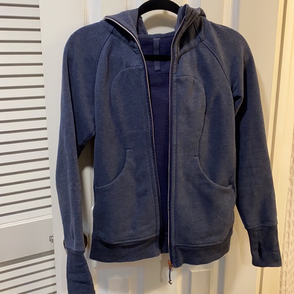 Lululemon Women’s Scuba Hoodie - Navy, Size 4 - Picture 3 of 4